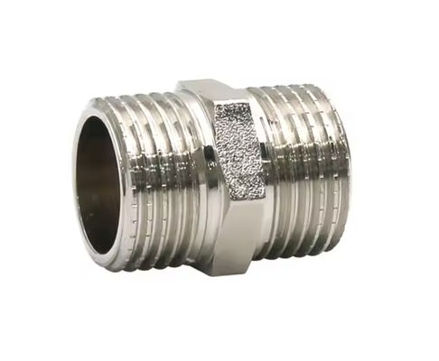 Instalación de tuberías de pezones de acero inoxidable